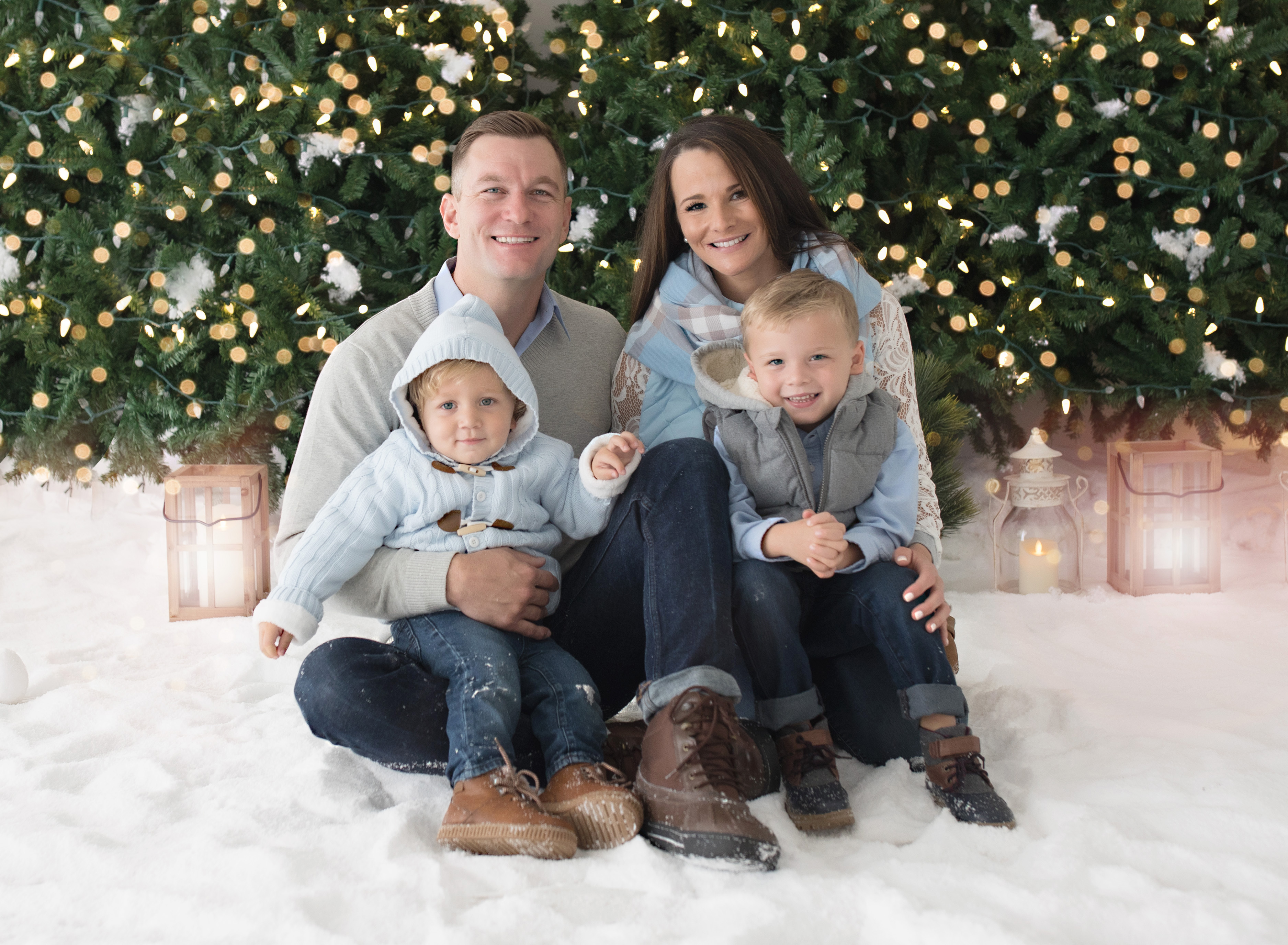 Holiday Pictures - Holiday Session 2019 - Snowball Session 