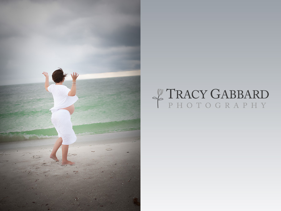 tampa maternity photographer