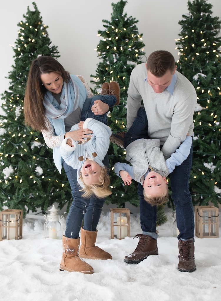 Holiday Pictures - Holiday Session 2019 - Snowball Session 